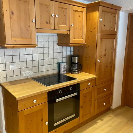 Kleine * カンプ・ボルンホーフェン